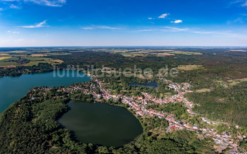 Luftaufnahme Buckow (Märkische Schweiz) - Stadtansicht vom Innenstadtbereich in Buckow (Märkische Schweiz) im Bundesland Brandenburg, Deutschland