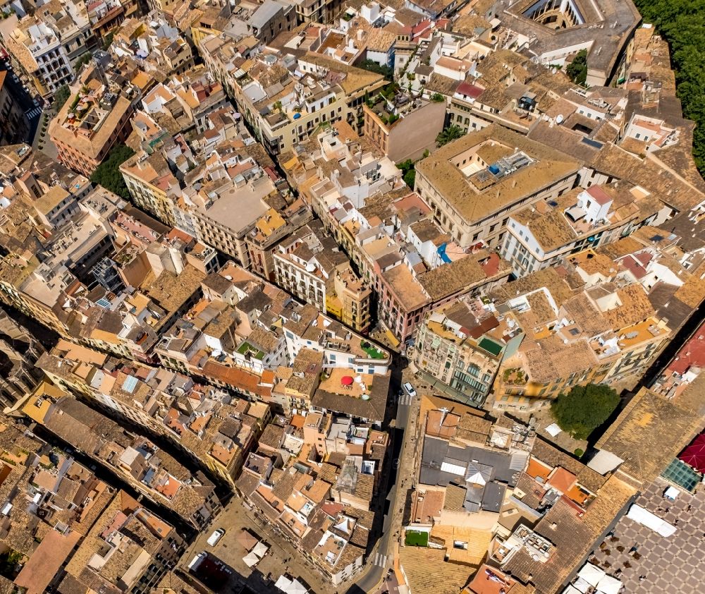Luftbild Palma - Stadtansicht vom Innenstadtbereich an der Carrer de Colom in Palma in Balearische Insel Mallorca, Spanien