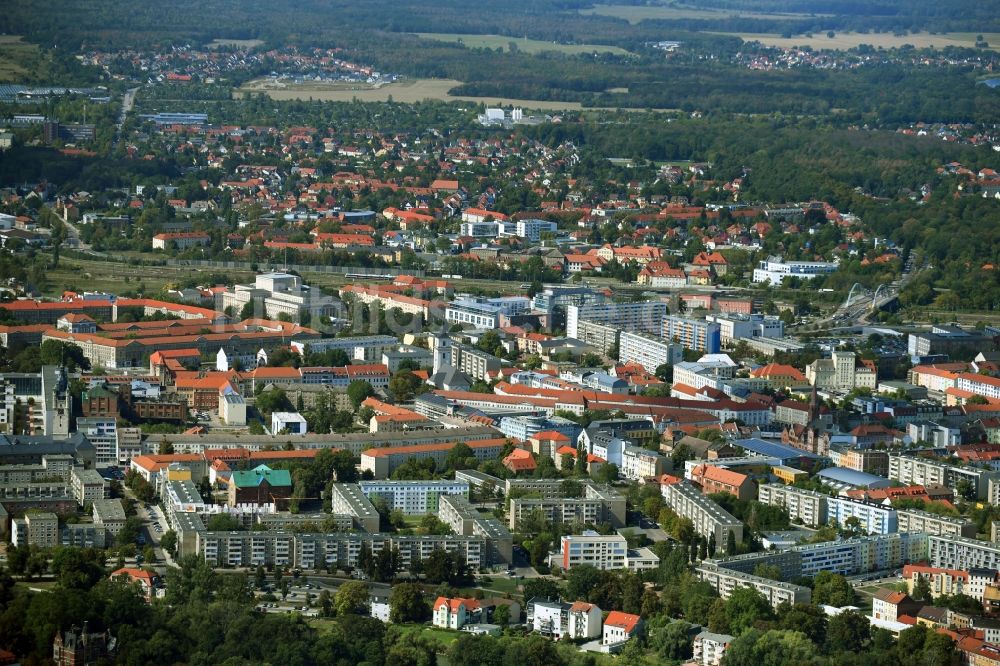 Dessau aus der Vogelperspektive: Stadtansicht vom Innenstadtbereich in Dessau im Bundesland Sachsen-Anhalt, Deutschland
