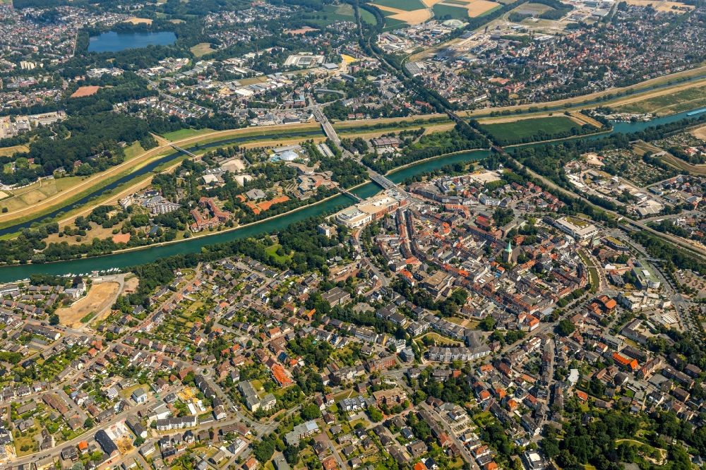 Dorsten aus der Vogelperspektive: Stadtansicht vom Innenstadtbereich in Dorsten im Bundesland Nordrhein-Westfalen, Deutschland