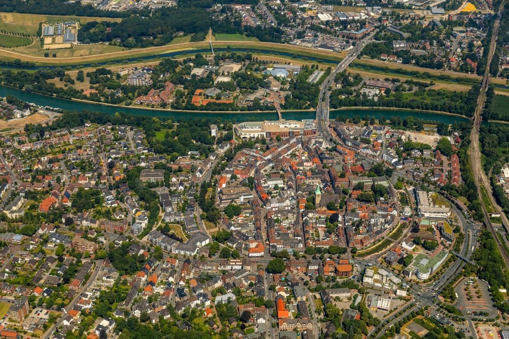 Dorsten von oben - Stadtansicht vom Innenstadtbereich in Dorsten im Bundesland Nordrhein-Westfalen, Deutschland