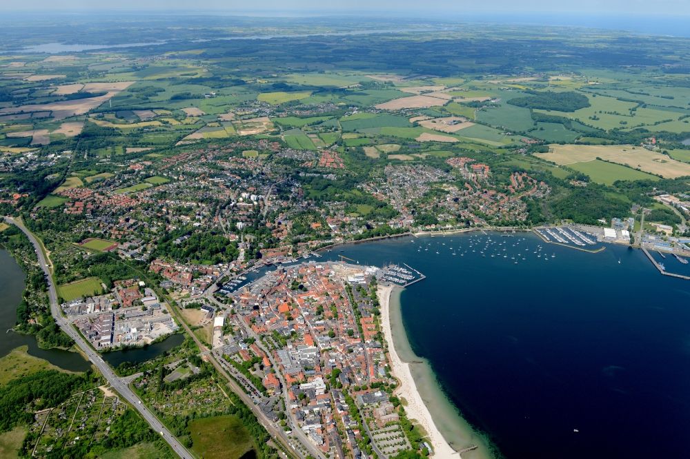 Luftbild Eckernförde - Stadtansicht vom Innenstadtbereich in Eckernförde im Bundesland Schleswig-Holstein