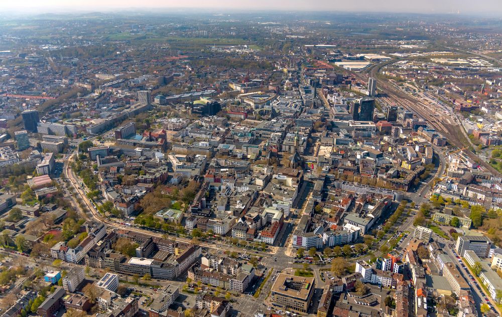 Luftbild Dortmund - Stadtansicht vom Innenstadtbereich entlang dem Brüderweg - Ostwall in Dortmund im Bundesland Nordrhein-Westfalen, Deutschland