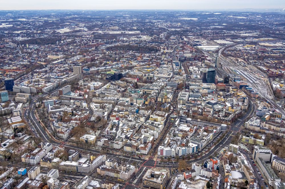 Luftaufnahme Dortmund - Stadtansicht vom Innenstadtbereich entlang dem Brüderweg - Ostwall in Dortmund im Bundesland Nordrhein-Westfalen, Deutschland