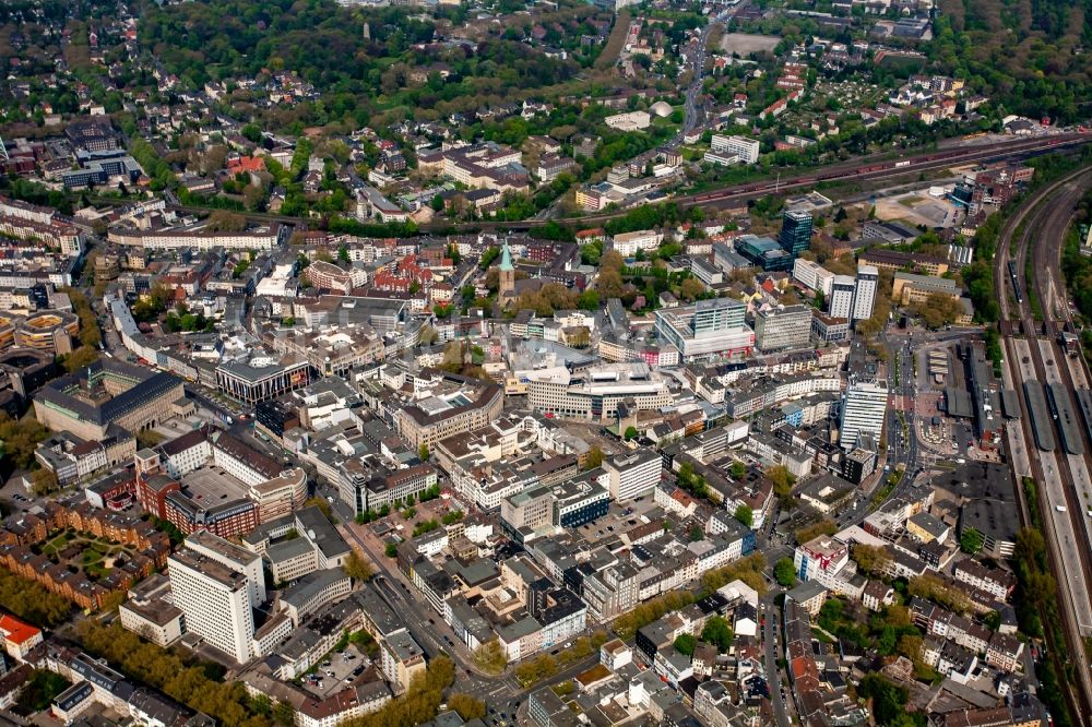 Bochum von oben - Stadtansicht vom Innenstadtbereich entlang der Viktoriastraße - Südring in Bochum im Bundesland Nordrhein-Westfalen, Deutschland