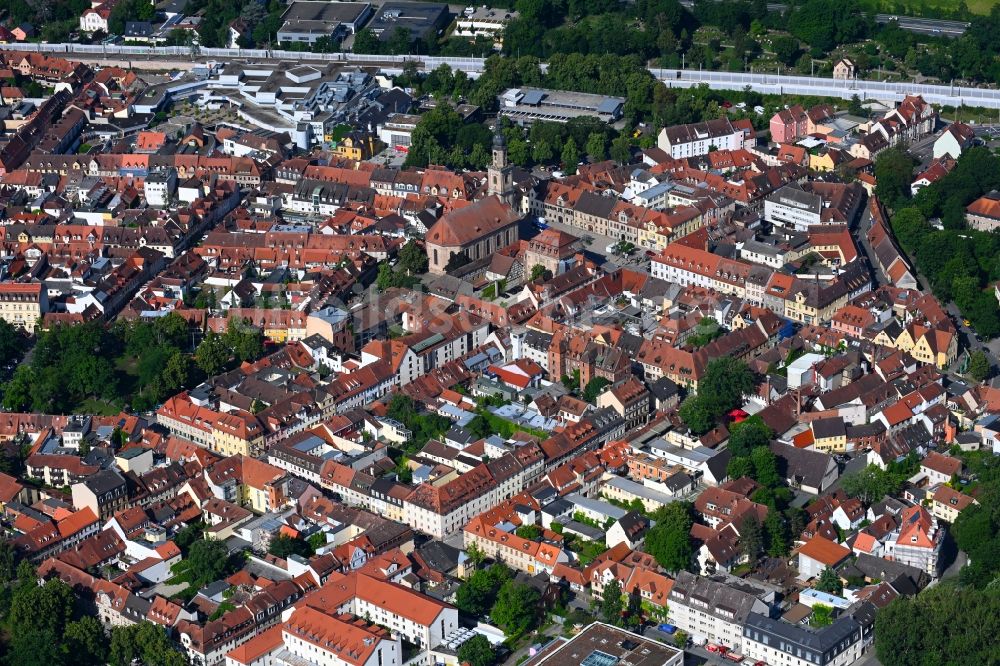 Erlangen aus der Vogelperspektive: Stadtansicht vom Innenstadtbereich in Erlangen im Bundesland Bayern, Deutschland