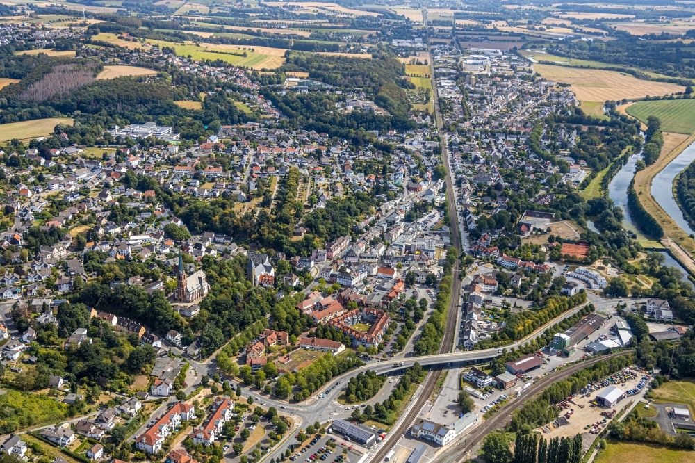 Fröndenberg/Ruhr von oben - Stadtansicht vom Innenstadtbereich in Fröndenberg/Ruhr im Bundesland Nordrhein-Westfalen, Deutschland