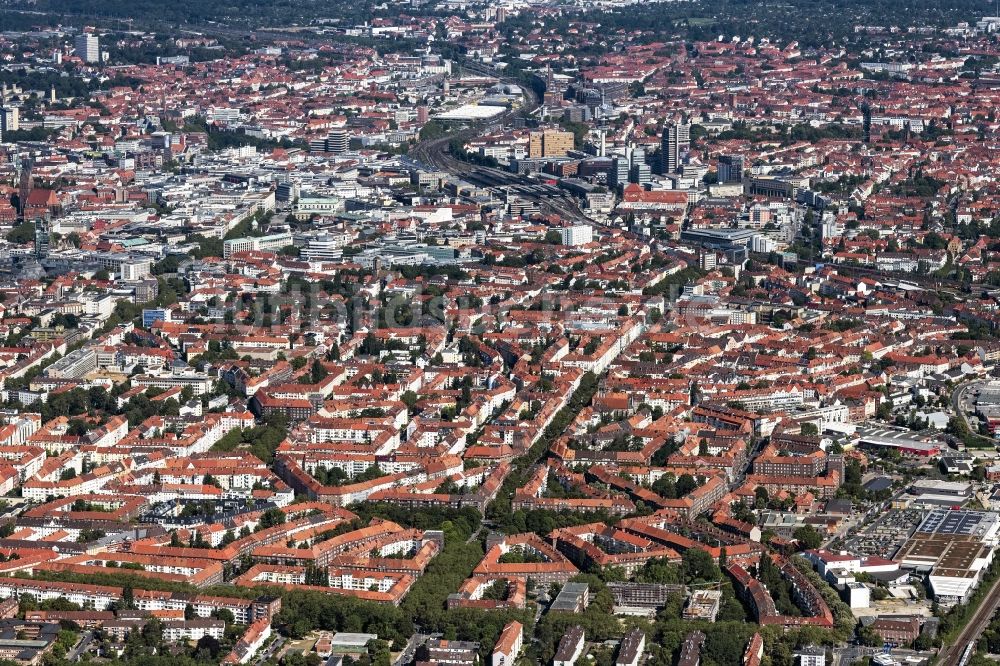 Luftaufnahme Hannover - Stadtansicht vom Innenstadtbereich in Hannover im Bundesland Niedersachsen, Deutschland