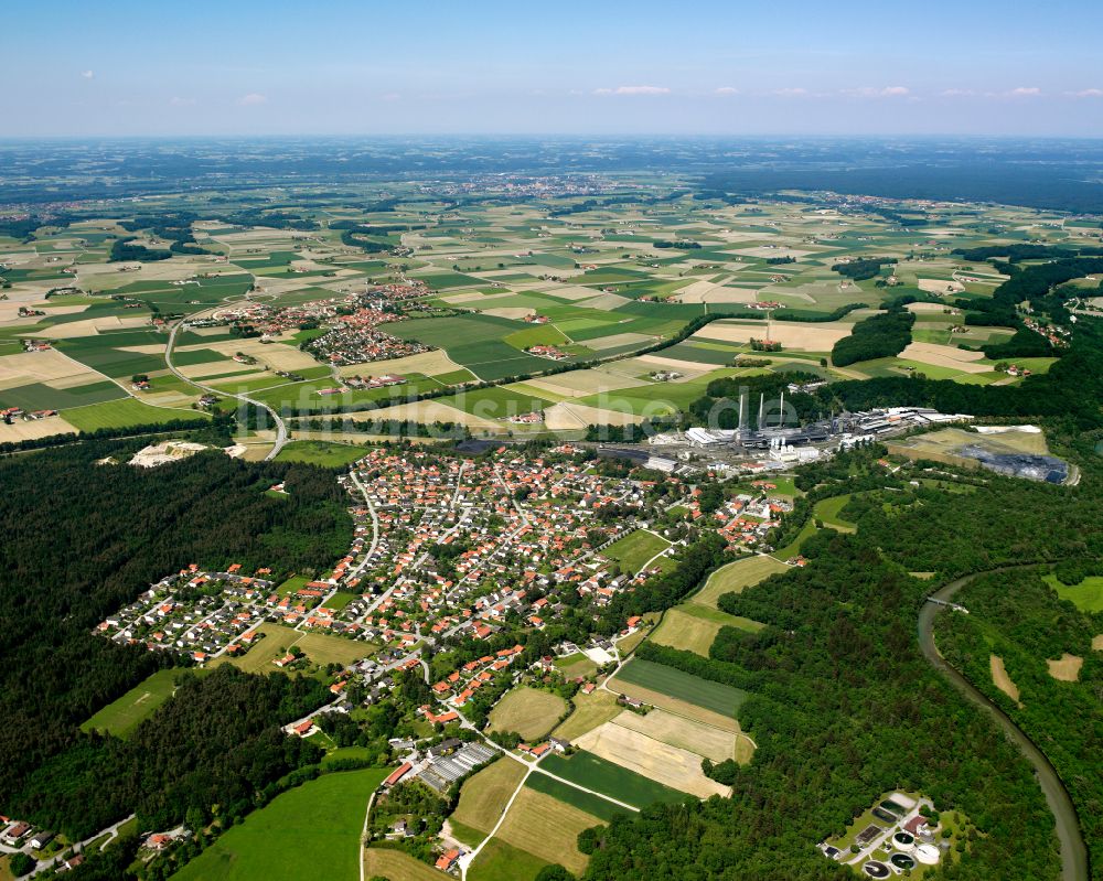 Luftaufnahme Hart a.d.Alz - Stadtansicht vom Innenstadtbereich in Hart a.d.Alz im Bundesland Bayern, Deutschland