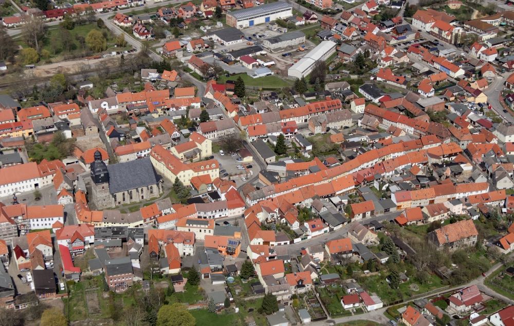 Harzgerode aus der Vogelperspektive: Stadtansicht vom Innenstadtbereich in Harzgerode im Bundesland Sachsen-Anhalt