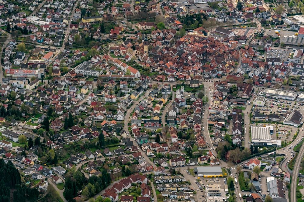Luftbild Haslach im Kinzigtal - Stadtansicht vom Innenstadtbereich in Haslach im Kinzigtal im Bundesland Baden-Württemberg, Deutschland