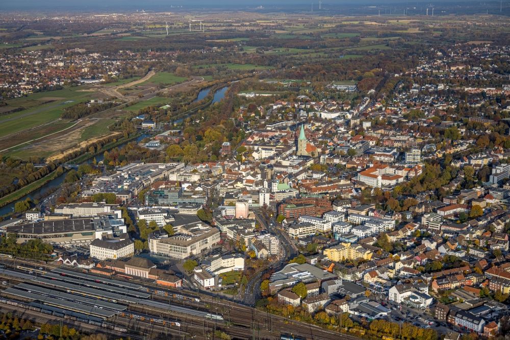 Hamm von oben - Stadtansicht vom Innenstadtbereich am Hauptbahnhof in Hamm im Bundesland Nordrhein-Westfalen, Deutschland