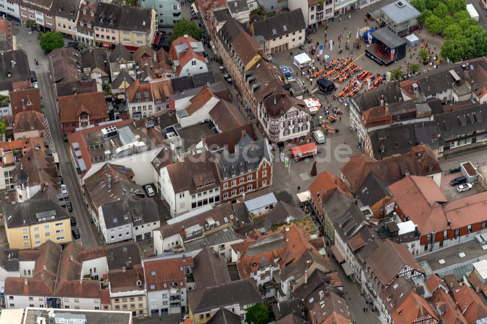 Luftbild Lahr/Schwarzwald - Stadtansicht vom Innenstadtbereich in Lahr/Schwarzwald im Bundesland Baden-Württemberg, Deutschland