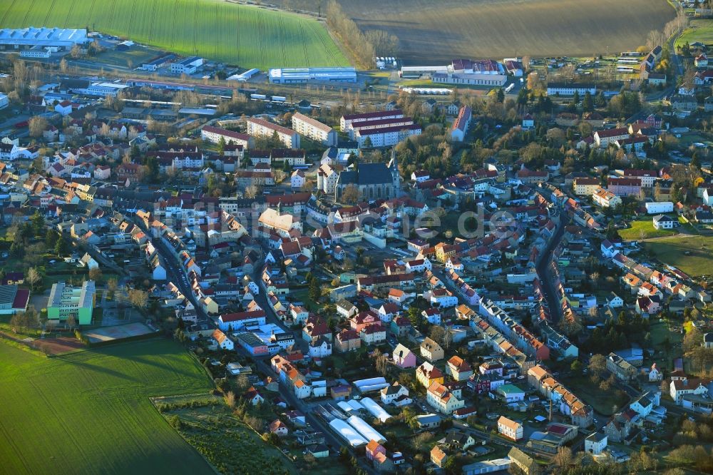 Luftaufnahme Lommatzsch - Stadtansicht vom Innenstadtbereich in Lommatzsch im Bundesland Sachsen, Deutschland