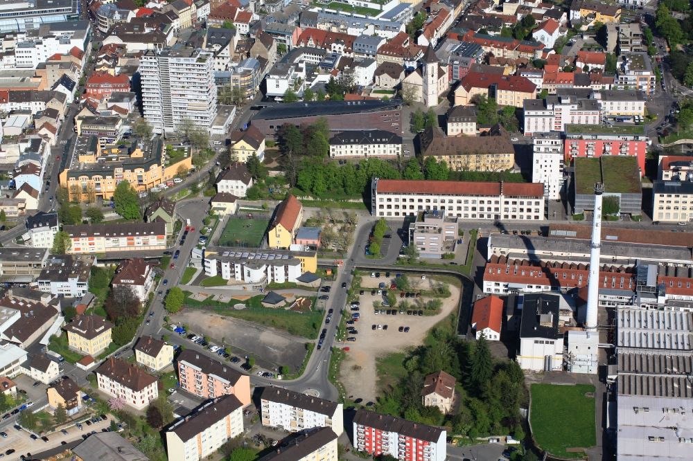 Lörrach von oben - Stadtansicht vom Innenstadtbereich in Lörrach im Bundesland Baden-Württemberg