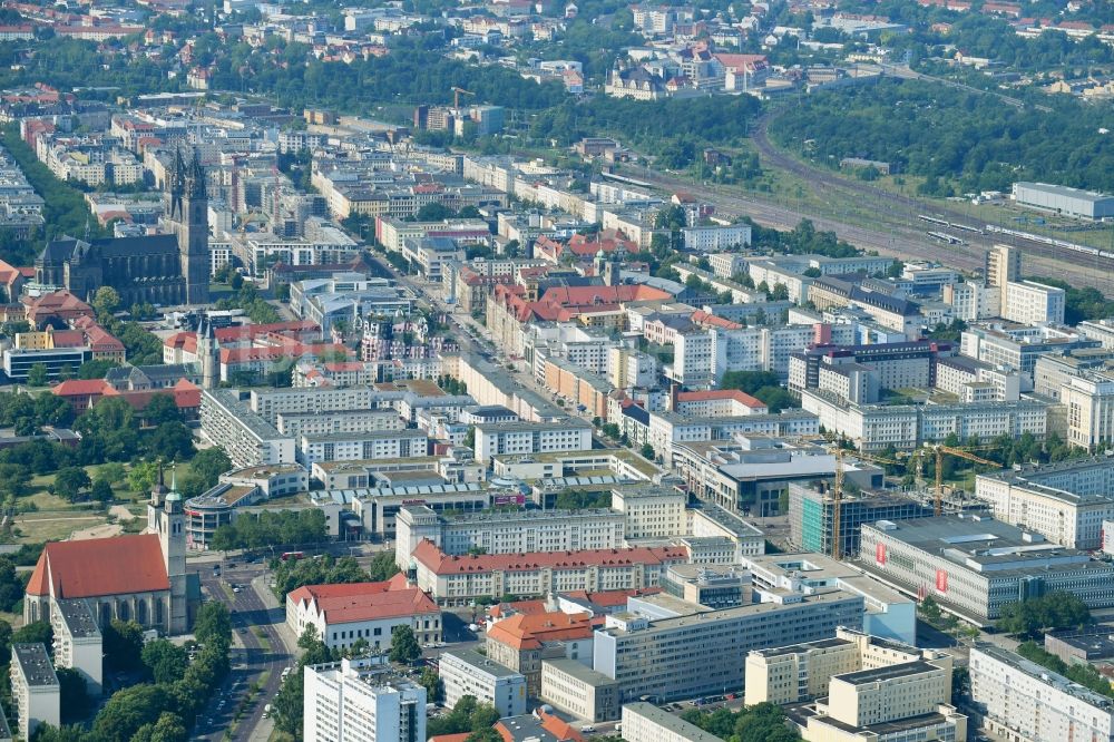 Magdeburg von oben - Stadtansicht vom Innenstadtbereich in Magdeburg im Bundesland Sachsen-Anhalt, Deutschland