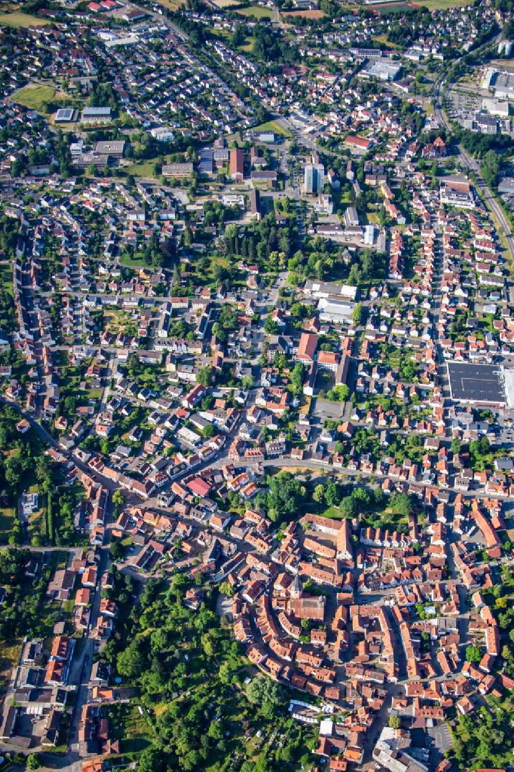 Michelstadt aus der Vogelperspektive: Stadtansicht vom Innenstadtbereich in Michelstadt im Bundesland Hessen, Deutschland