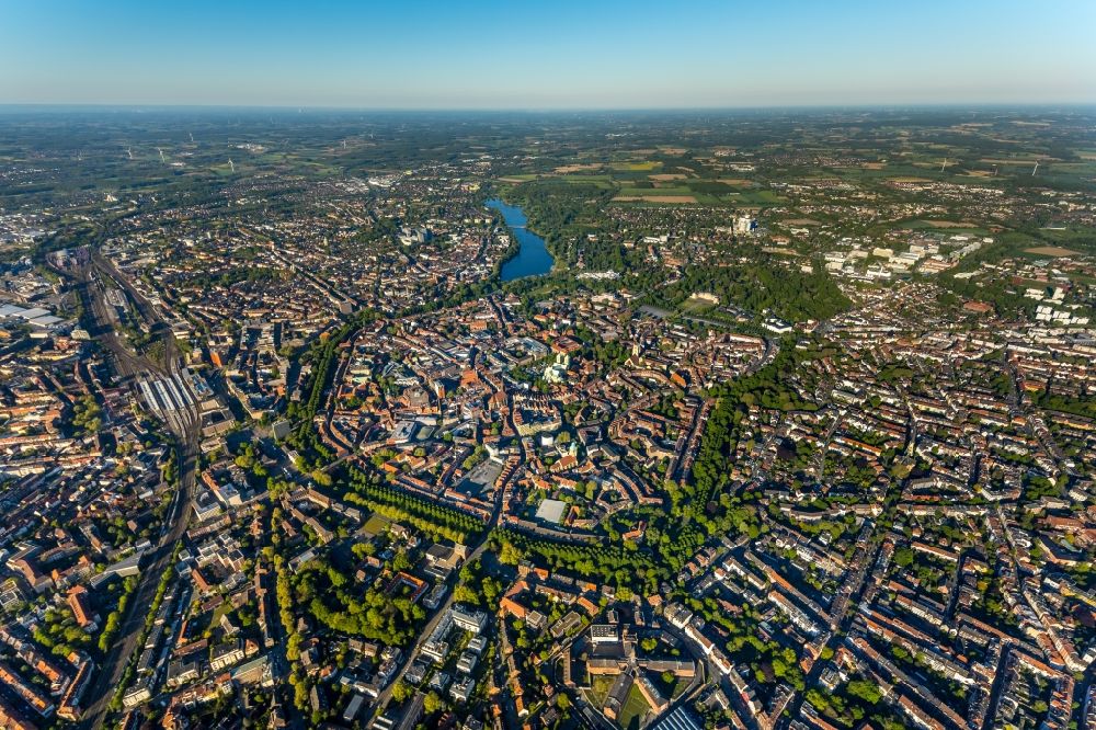 Luftaufnahme Münster - Stadtansicht vom Innenstadtbereich in Münster im Bundesland Nordrhein-Westfalen, Deutschland