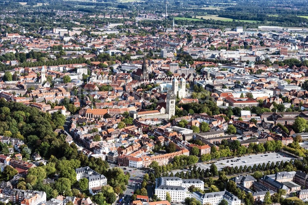 Luftaufnahme Münster - Stadtansicht vom Innenstadtbereich in Münster im Bundesland Nordrhein-Westfalen, Deutschland