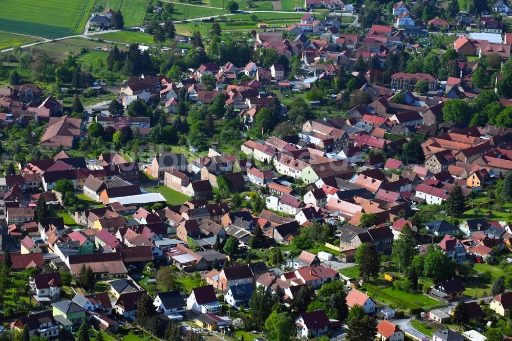 Oberdorla aus der Vogelperspektive: Stadtansicht vom Innenstadtbereich in Oberdorla im Bundesland Thüringen, Deutschland