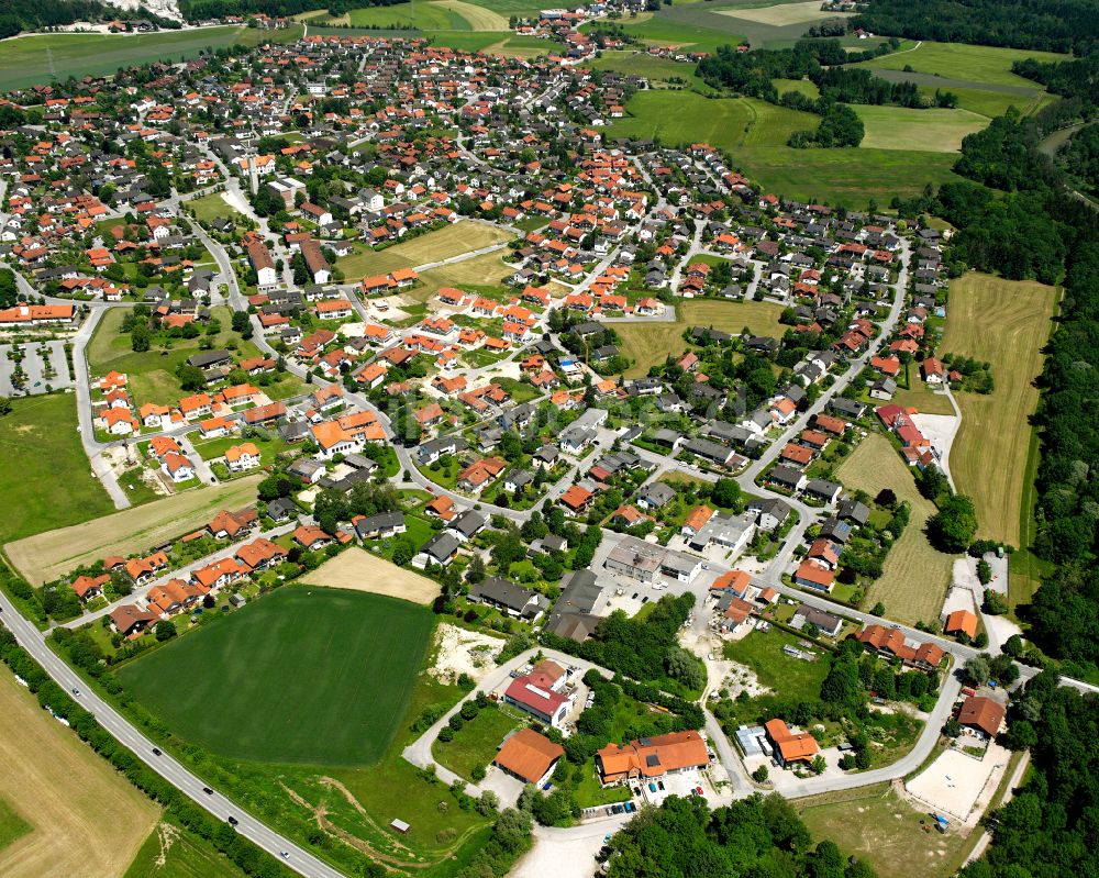 Luftaufnahme Oberemmerting - Stadtansicht vom Innenstadtbereich in Oberemmerting im Bundesland Bayern, Deutschland