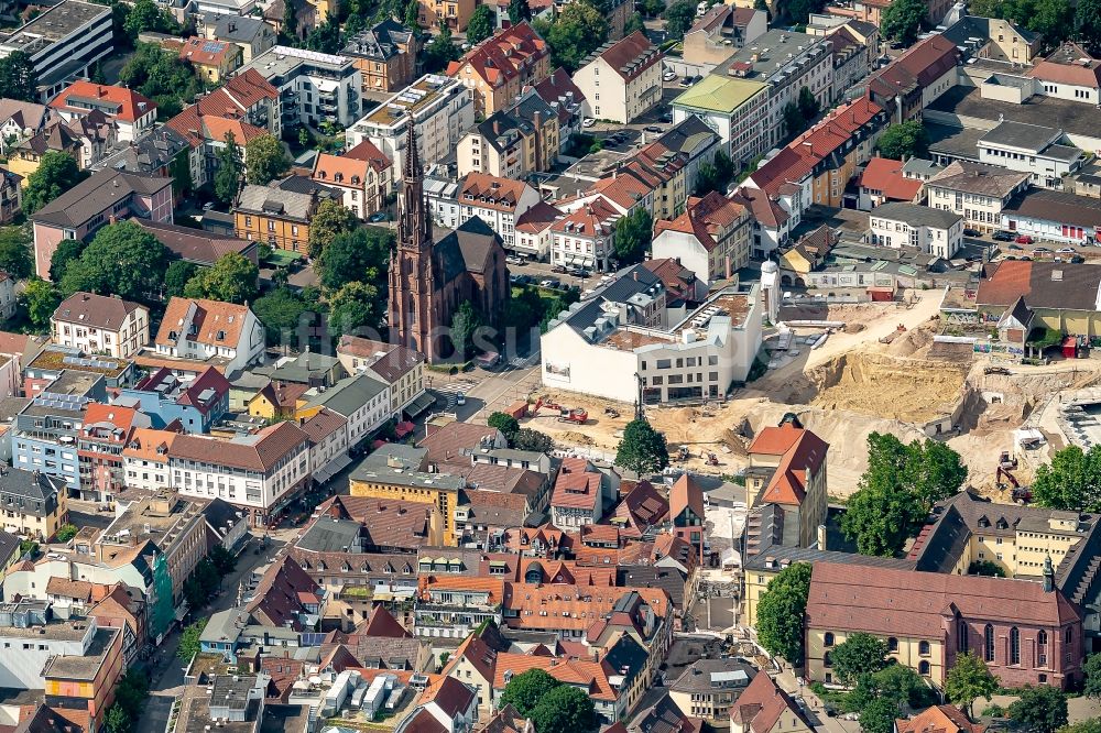 Luftaufnahme Offenburg - Stadtansicht vom Innenstadtbereich in Offenburg im Bundesland Baden-Württemberg, Deutschland