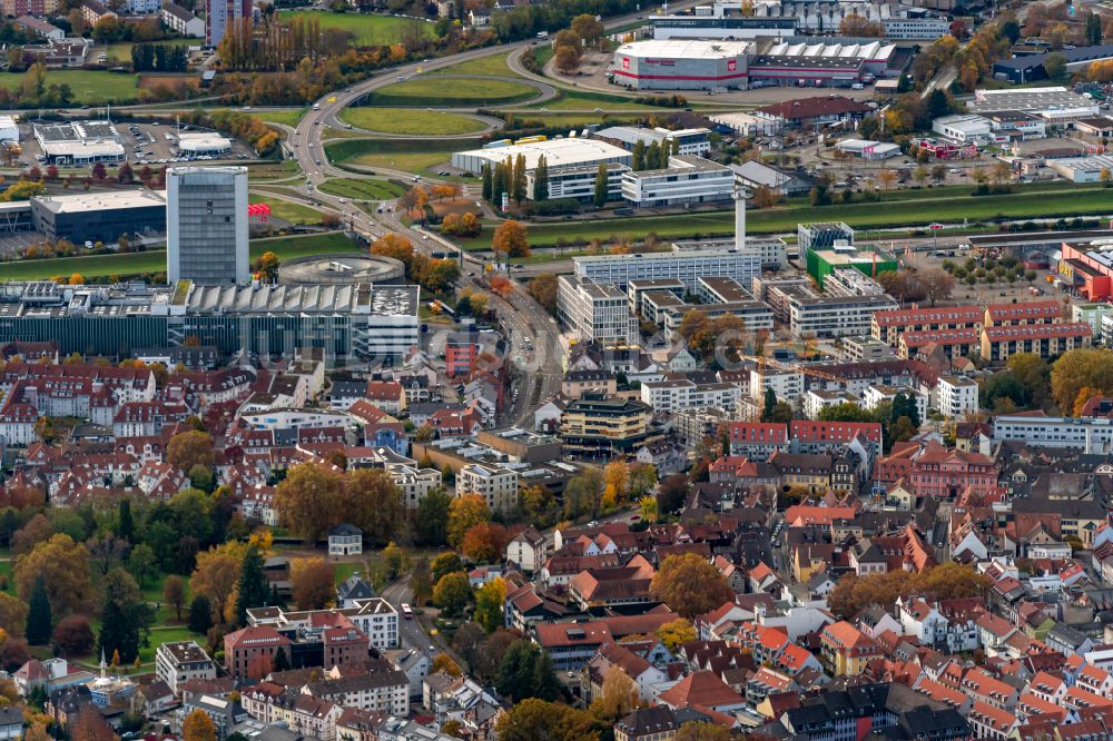 Offenburg von oben - Stadtansicht vom Innenstadtbereich in Offenburg im Bundesland Baden-Württemberg, Deutschland