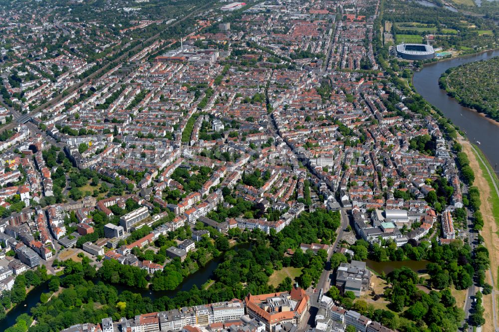 Luftaufnahme Bremen - Stadtansicht vom Innenstadtbereich im Ortsteil Ostertor in Bremen, Deutschland