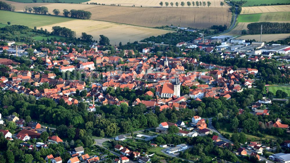 Luftaufnahme Osterwieck - Stadtansicht vom Innenstadtbereich in Osterwieck im Bundesland Sachsen-Anhalt, Deutschland
