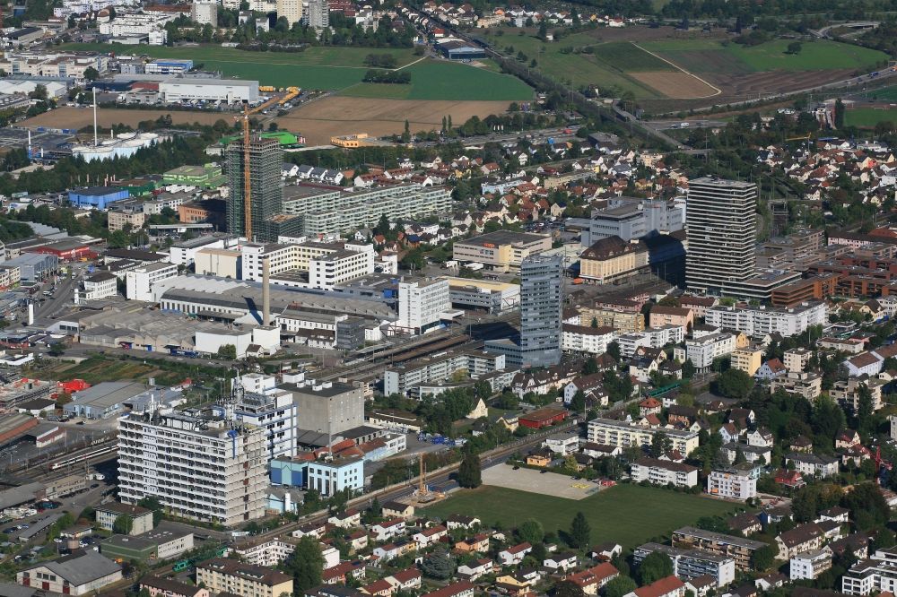 Luftaufnahme Pratteln - Stadtansicht vom Innenstadtbereich in Pratteln in Basel-Landschaft, Schweiz