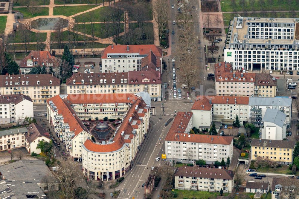 Luftaufnahme Rastatt - Stadtansicht vom Innenstadtbereich in Rastatt im Bundesland Baden-Württemberg, Deutschland