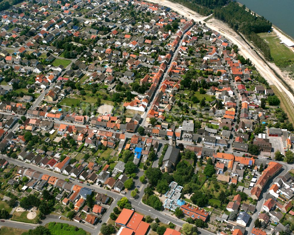 Luftaufnahme Rheinhausen - Stadtansicht vom Innenstadtbereich in Rheinhausen im Bundesland Baden-Württemberg, Deutschland