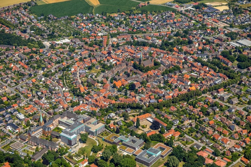 Sendenhorst von oben - Stadtansicht vom Innenstadtbereich in Sendenhorst im Bundesland Nordrhein-Westfalen, Deutschland