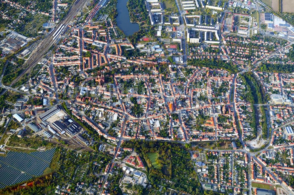 Stendal aus der Vogelperspektive: Stadtansicht vom Innenstadtbereich in Stendal im Bundesland Sachsen-Anhalt, Deutschland