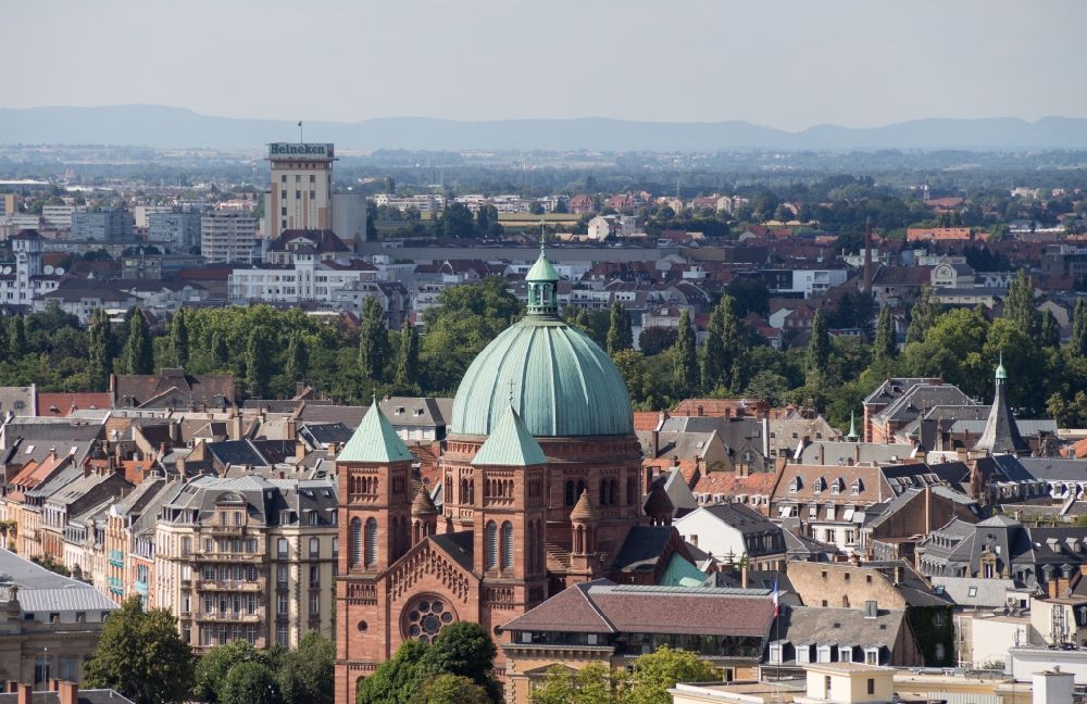 Luftbild Strasbourg - Straßburg - Stadtansicht vom Innenstadtbereich in Strasbourg - Straßburg in Grand Est, Frankreich