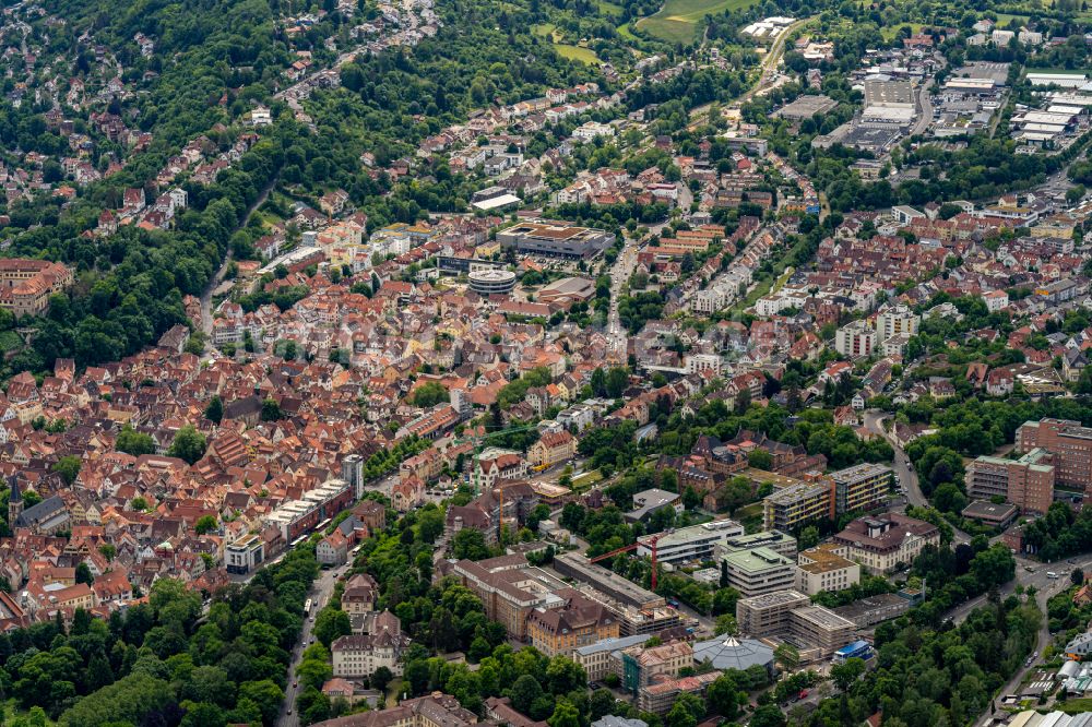 Luftaufnahme Tübingen - Stadtansicht vom Innenstadtbereich in Tübingen im Bundesland Baden-Württemberg, Deutschland