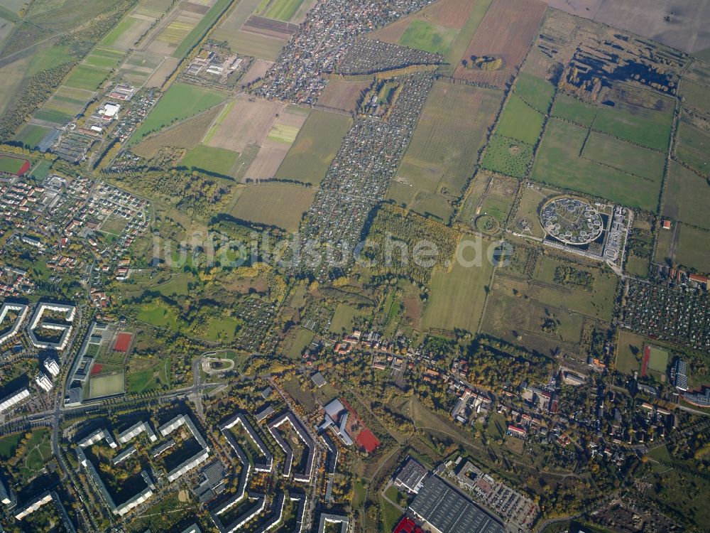 Luftaufnahme Berlin - Stadtansicht vom Innenstadtbereich am Tierheim in Falkenberg in Berlin