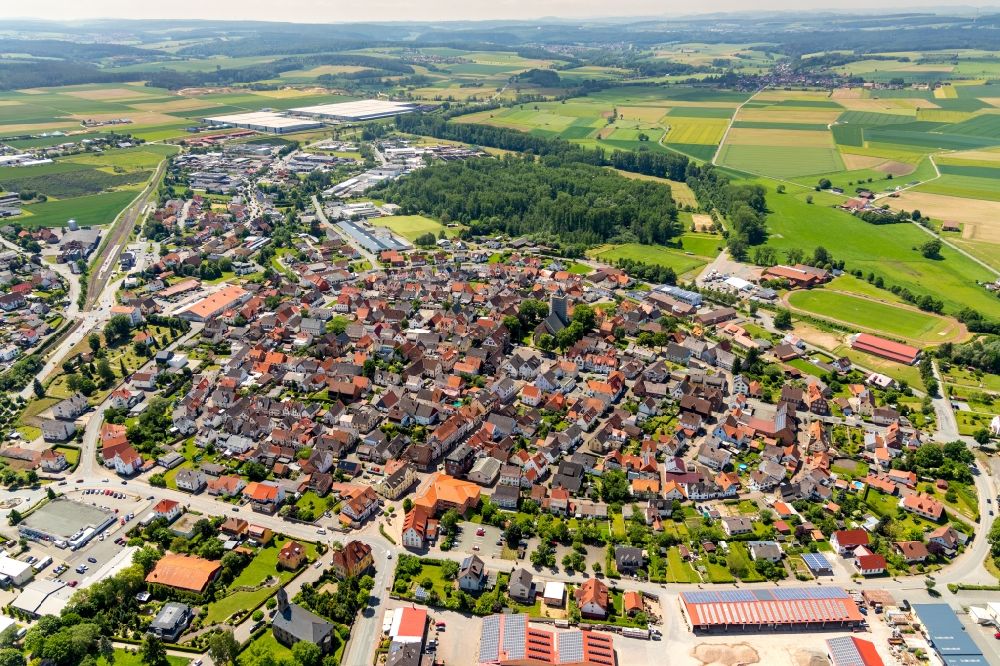Volkmarsen von oben - Stadtansicht vom Innenstadtbereich in Volkmarsen im Bundesland Hessen, Deutschland