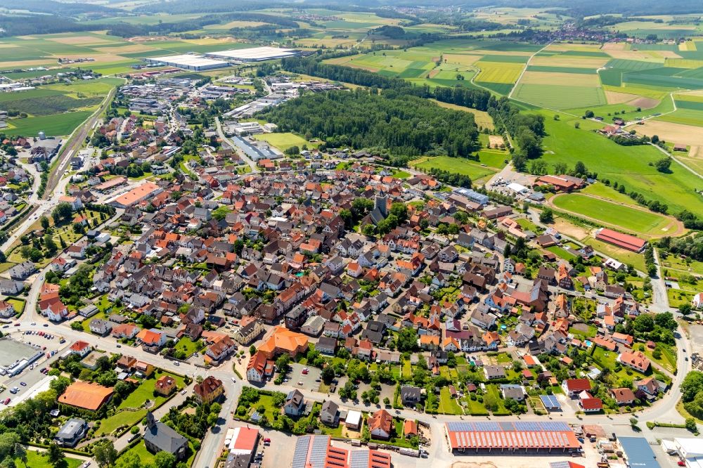 Volkmarsen aus der Vogelperspektive: Stadtansicht vom Innenstadtbereich in Volkmarsen im Bundesland Hessen, Deutschland