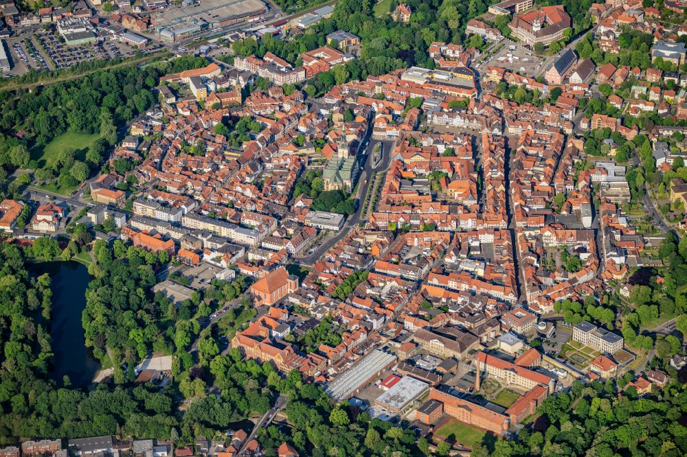 Wolfenbüttel von oben - Stadtansicht vom Innenstadtbereich von Wolfenbüttel im Bundesland Niedersachsen, Deutschland