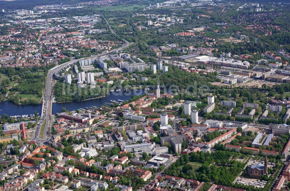 Luftbild Potsdam - Stadtansicht vom Innenstadtbereich Yorckstraße - Henning-von-Treskowstraße im Ortsteil Nördliche Innenstadt in Potsdam im Bundesland Brandenburg, Deutschland