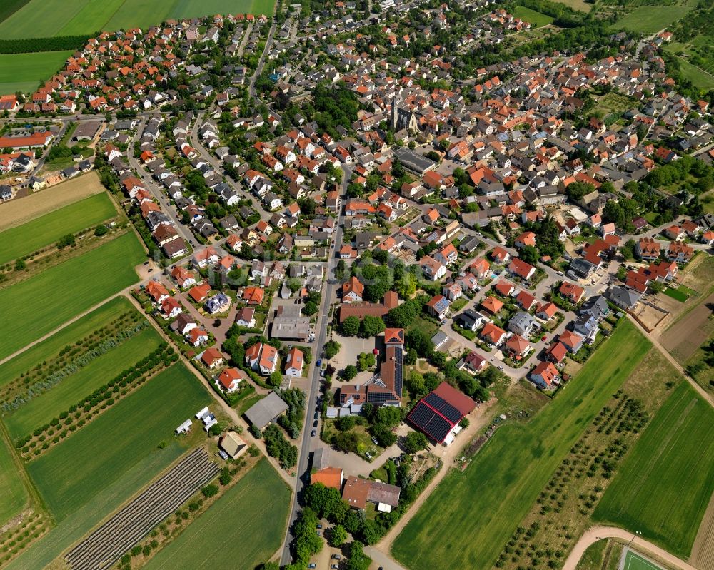 Zornheim von oben - Stadtansicht vom Innenstadtbereich in Zornheim im Bundesland Rheinland-Pfalz