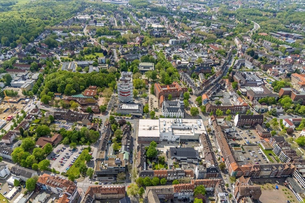 Luftbild Gladbeck - Stadtansicht des Innenstadtbereiches entlang der Friedrich-Ebert-Straße in Gladbeck im Bundesland Nordrhein-Westfalen, Deutschland
