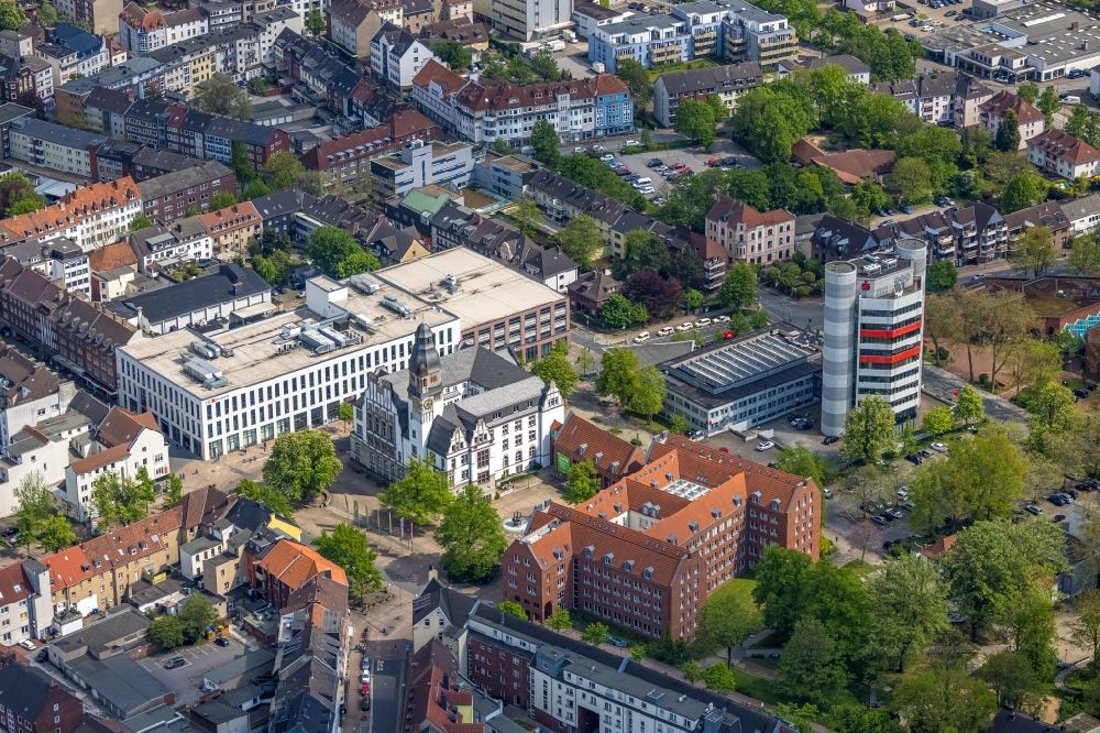 Luftbild Gladbeck - Stadtansicht des Innenstadtbereiches entlang der Friedrich-Ebert-Straße in Gladbeck im Bundesland Nordrhein-Westfalen, Deutschland