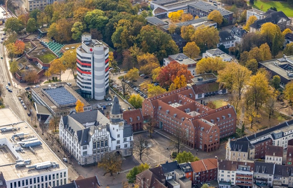 Luftaufnahme Gladbeck - Stadtansicht des Innenstadtbereiches entlang der Friedrich-Ebert-Straße in Gladbeck im Bundesland Nordrhein-Westfalen, Deutschland