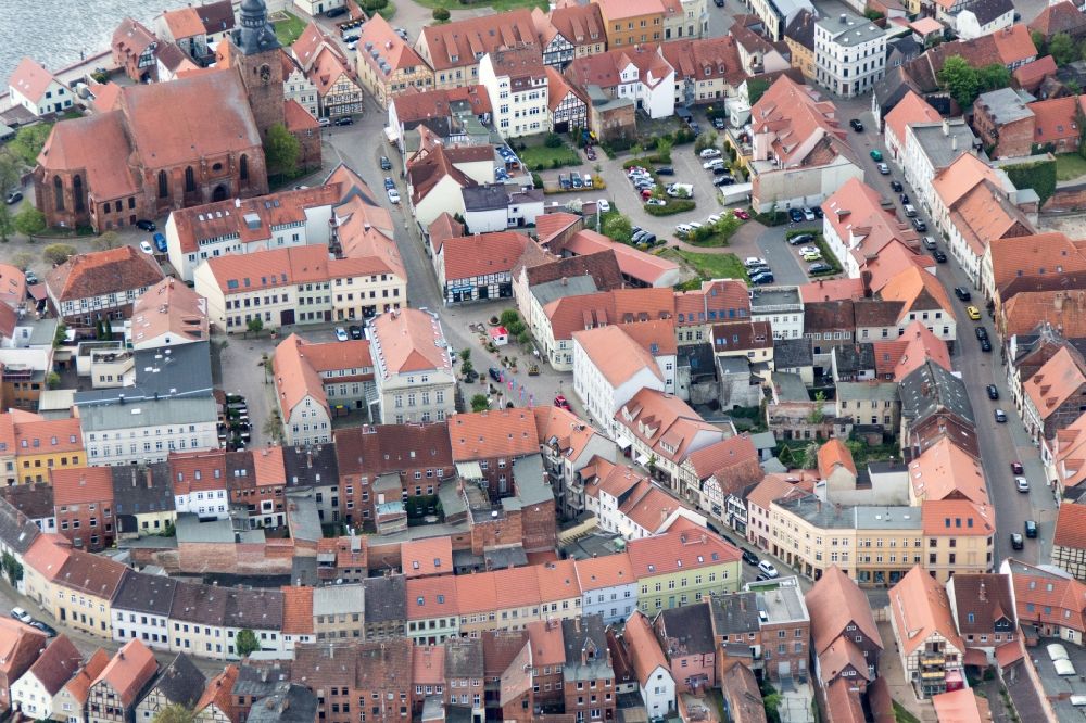 Luftaufnahme Hansestadt Havelberg - Stadtansicht des Innenstadtbereiches Havelberg in Hansestadt Havelberg im Bundesland Sachsen-Anhalt