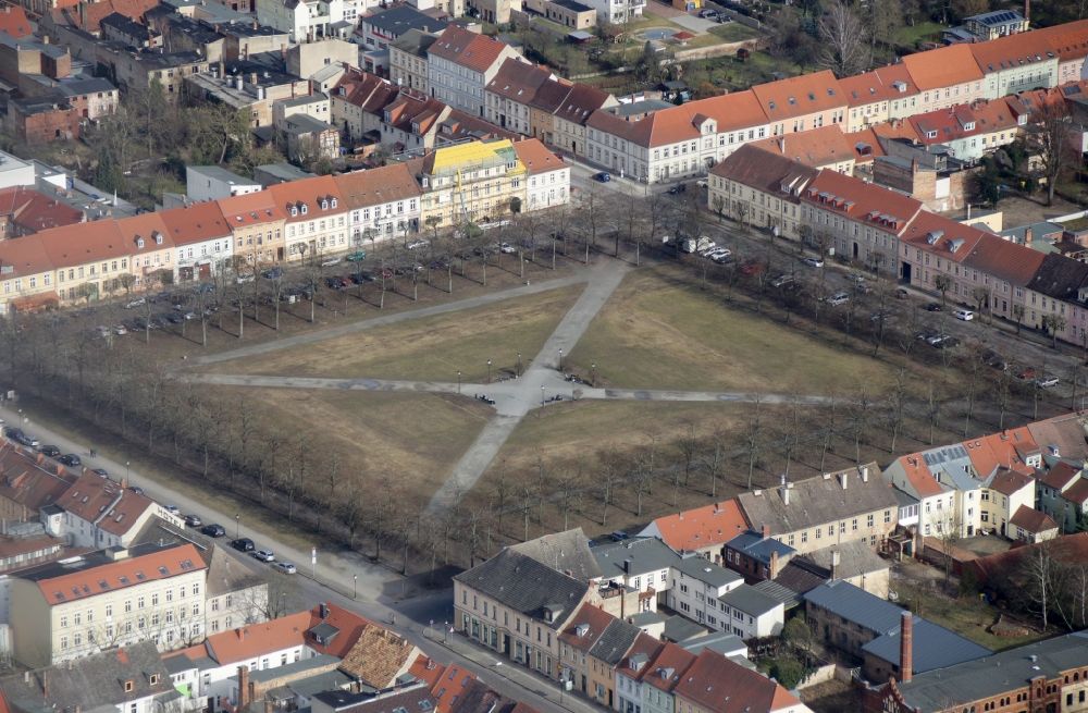 Luftaufnahme Neuruppin - Stadtansicht des Innenstadtbereiches in Neuruppin im Bundesland Brandenburg