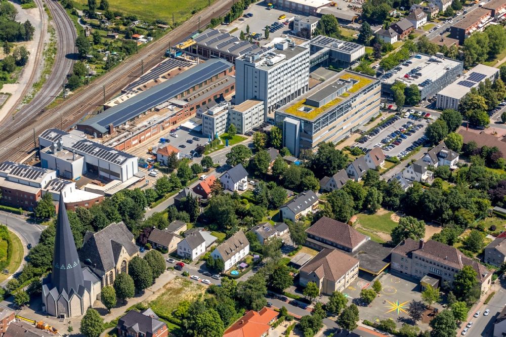 Luftbild Beckum - Stadtansicht des Innenstadtbereiches an der Pfarrkirche St. Joseph im Ortsteil Neubeckum in Beckum im Bundesland Nordrhein-Westfalen, Deutschland