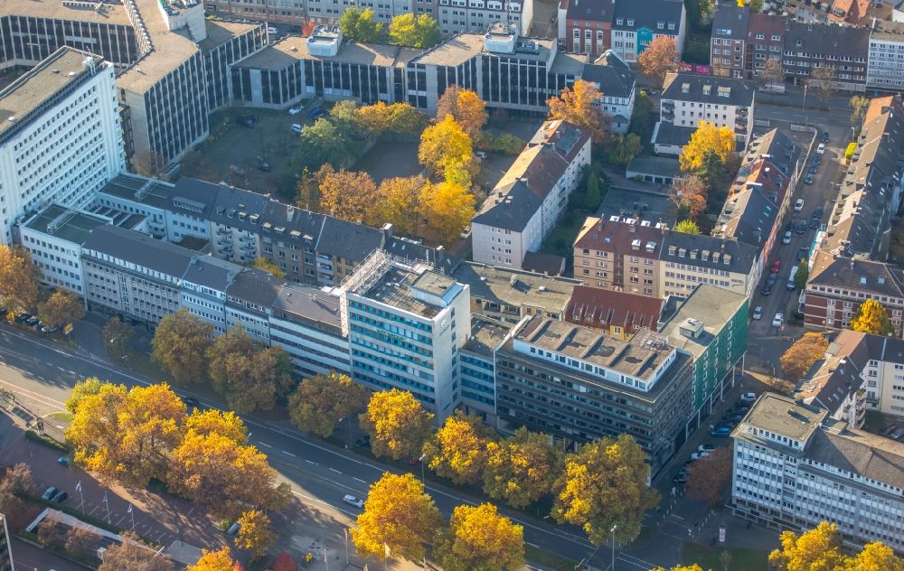Luftbild Essen - Stadtansicht des Innenstadtbereiches rund um die Huyssenallee in Essen im Bundesland Nordrhein-Westfalen