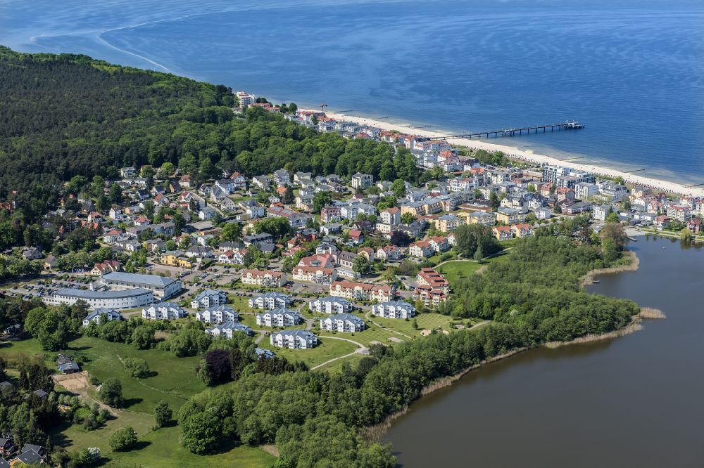Luftbild Bansin - Stadtansicht am Küstenbereich der Ostsee in Bansin im Bundesland Mecklenburg-Vorpommern, Deutschland